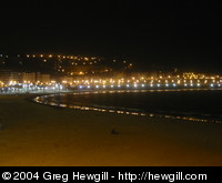 The San Sebastián beach at night.